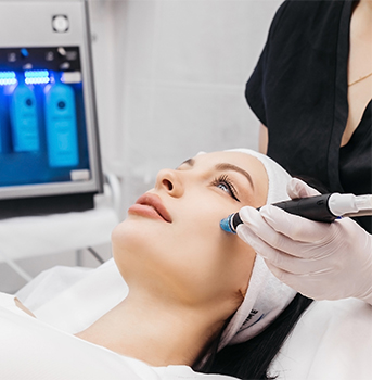 Client undergoing Hydrafacial at Bare MedSpa and Laser Center